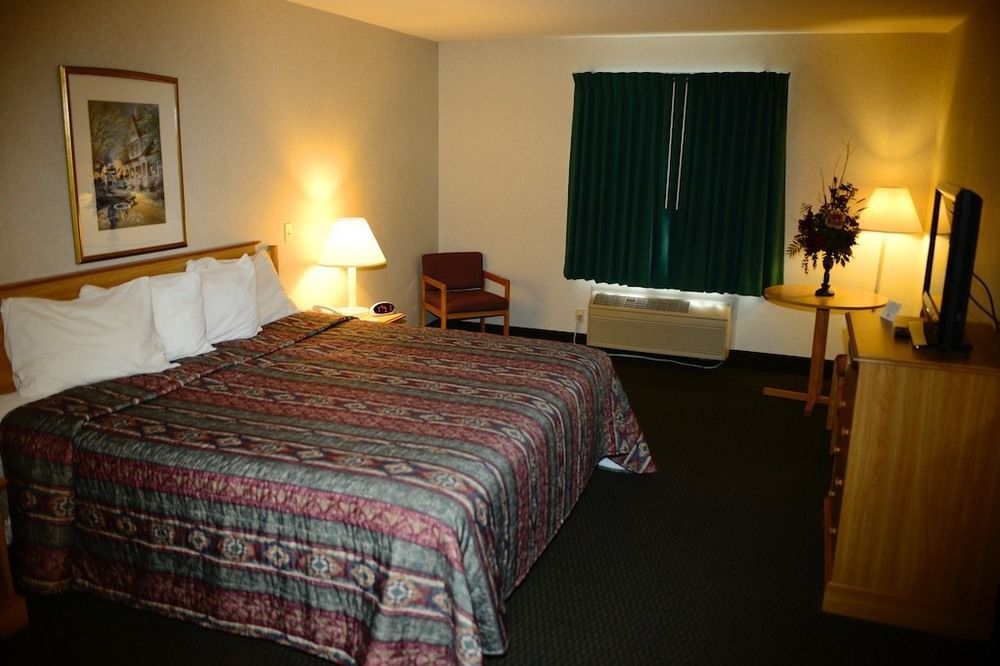 Ameriway Inn And Suites Bad Axe Exterior foto